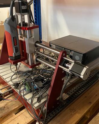 Cnc 3 assi legno con PC e controllore