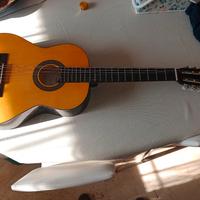 chitarra nuova mai usata 