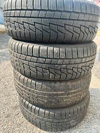 Gomme auto