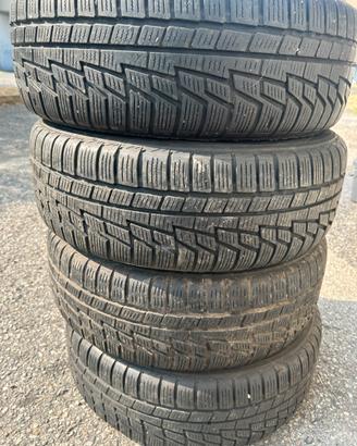 Gomme auto