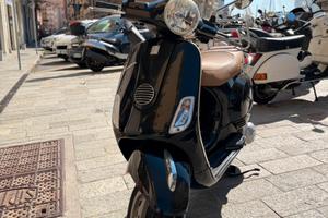 Vespa LX 125 i.e. – 2011 – 20.860 km – Nera