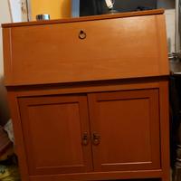 Scrivania ikea con piano ribaltabile