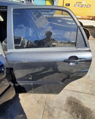 KIA SPORTAGE 4WD 2008 - PORTA POSTERIORE SINISTRO