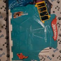 gioco hotwheels squalo 