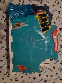 gioco hotwheels squalo 