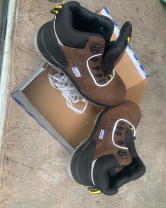 Scarpe antinfortunistiche 42