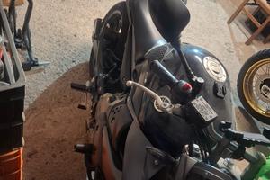  Yamaha XJ600