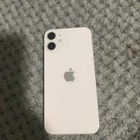 Iphone 12 mini bianco con cover