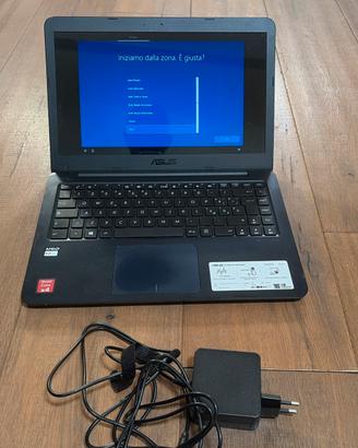 Asus Notebook F402WA-GA035T