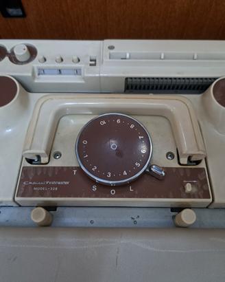 Macchina per maglieria Empisal Knitmaster 328