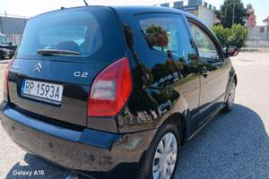 Citroen C2 1,1 clima + blok shift