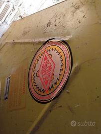 mulino per cereali con gardano