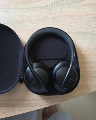 Bose NC 700