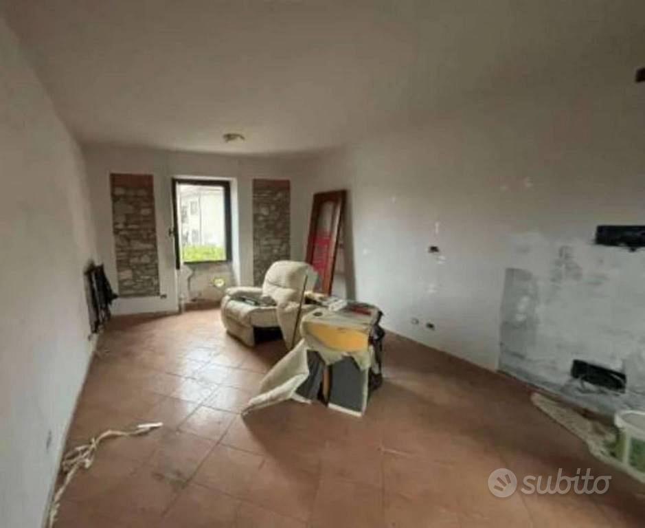 Appartamento – Cocquio Trevisago, Conti Coco - Vista 2