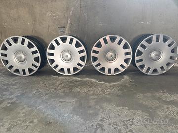 Set 4 Cerchi in ferro 14" Originali Citroën + Copr