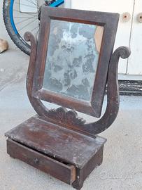 Toilette da tavolo con specchio orientabile 1900