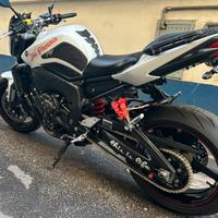 Yamaha FZ1 2012