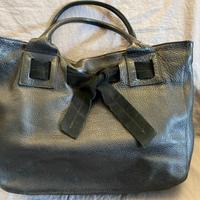 Borsa pelle nera martellata