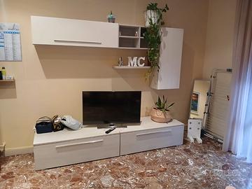 Modena Sacca due camere da letto + posto auto