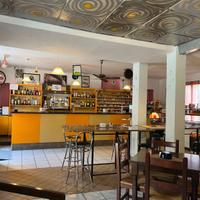Bar, tabacchi, ristorante