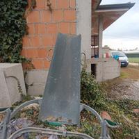 Canala per benna conica per gru