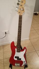 basso elettrico fender squier mini 