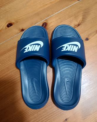 ciabatte Nike blu uomo n 40 nuove