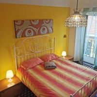 Oneglia centro 100 mt dal mare