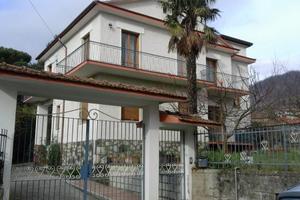Villa con giardino Forino