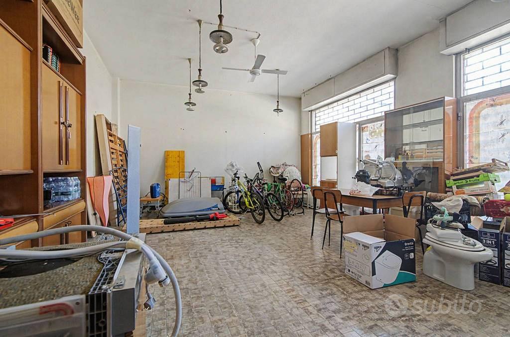 Immobile di 90 m² con 3 locali a Voghera - Vista 2