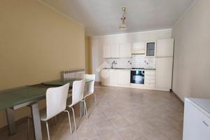 3 LOCALI A FOSSATO DI VICO