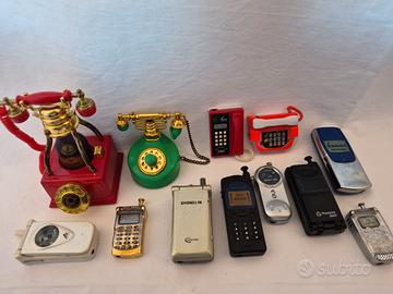 12 ACCENDINI DA COLLEZIONE “TELEFONIA” FUNZIONANTI
