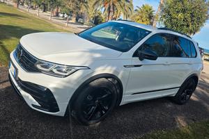 VW TIGUAN R LINE FULL OPTIONAL 