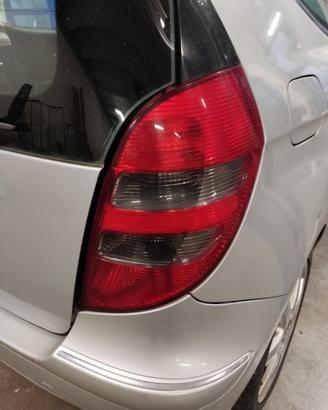 Fanale post destro MERCEDES CLASSE A 2005