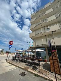 locale adibito a bar piccola ristorazione