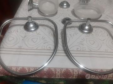 Accessori bagno 