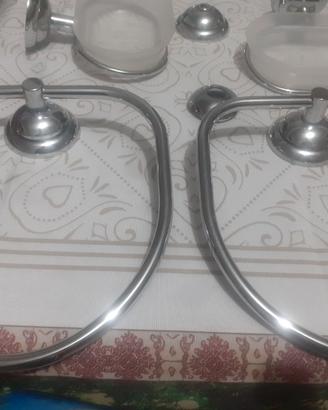 Accessori bagno 