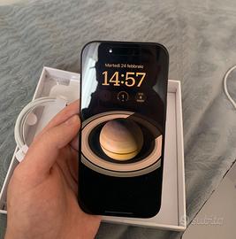 Apple iPhone 16 Pro 128GB (Dual eSIM) Titanio nero