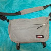 borsa tracolla eastpak praticamente nuova 