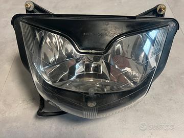 Faro honda Hornet 600 s