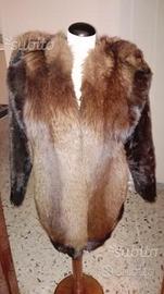 Giaccone di visone con due volpini