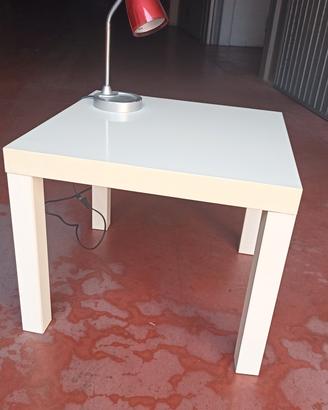 Tavolinetto bianco Ikea 