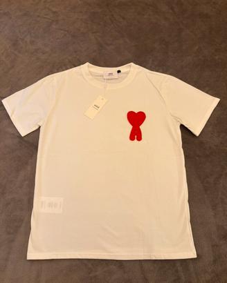 T-shirt Bianca uomo tg. S Ami paris -cuore rosso.