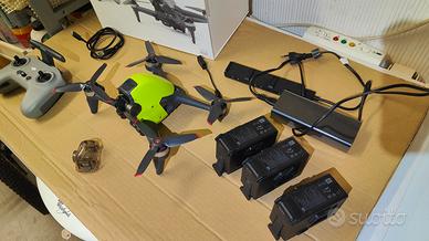Dji Fpv Combo + radiocomando + 3 batterie original