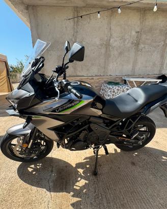 Kawasaki Versys 650 MY2026 appena rodata 1000km