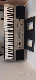 Tastiera Yamaha PSR E 353