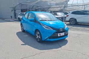 Toyota Aygo 1.0 VVT-i 69 CV 5 porte x-cool TSS