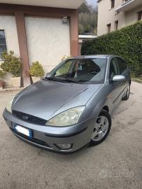 Ford Focus 1.6 16v benzina