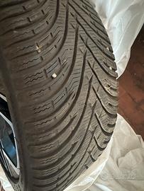 Gomme 225 40 18 92v antineve Kleber