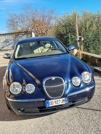 Vendo Jaguar S Type 2.7 turbo diesel